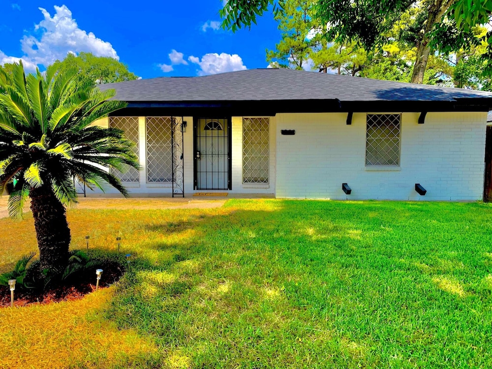 stop inn stay hostels