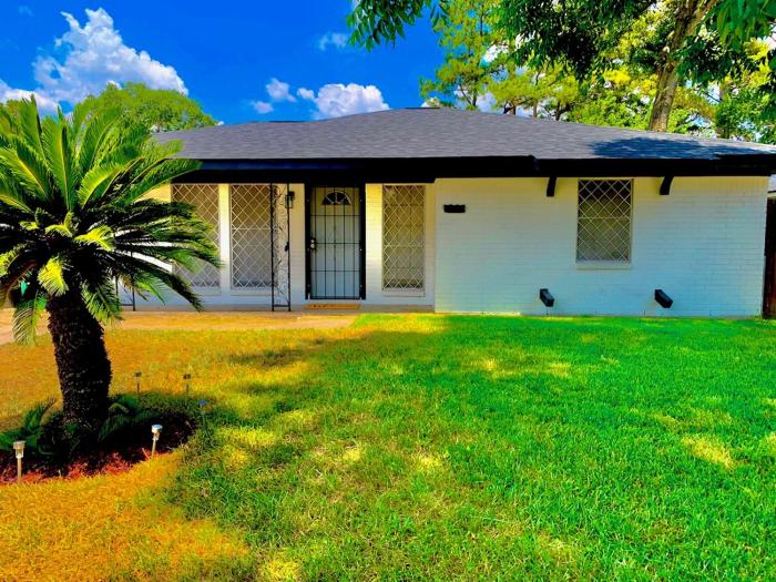 stop inn stay hostels