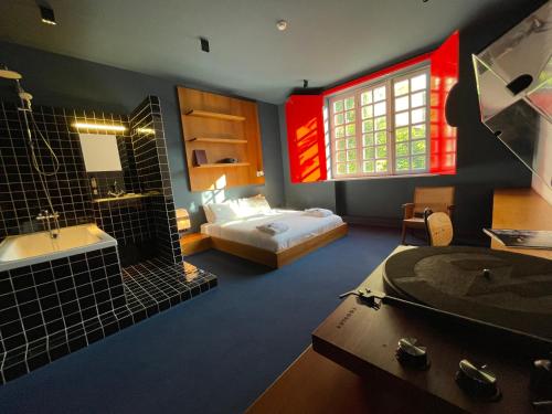 blueberry nights hotel