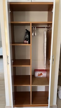 central apartment bol