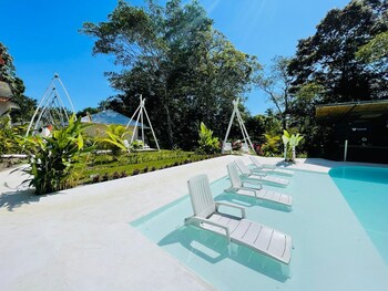 quepos