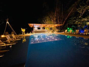 quepos