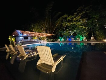 quepos