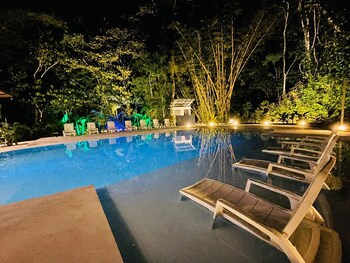 quepos