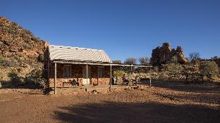 Ooraminna Station Homestead,Hale>>Alice Springs,3.5 star