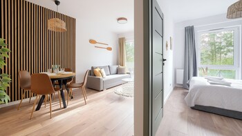 sun and snow lets sea baltic park