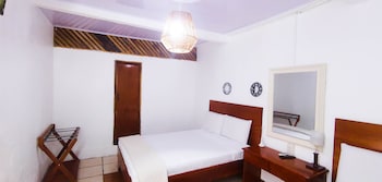 hotel aldea pura vida