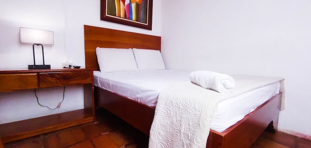 hotel aldea pura vida