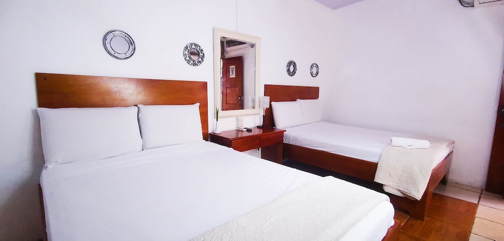 hotel aldea pura vida