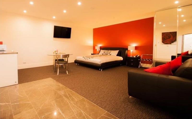Silver Haven Motor Inn,Gunnedah>>Broken Hill,4 star