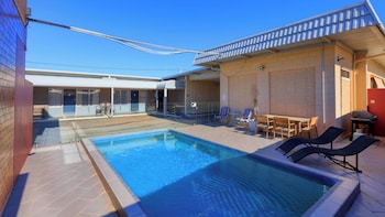 Silver Haven Motor Inn,Gunnedah>>Broken Hill,3.5 star
