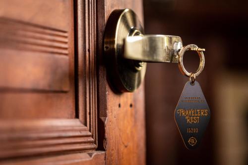 travelers rest hotel