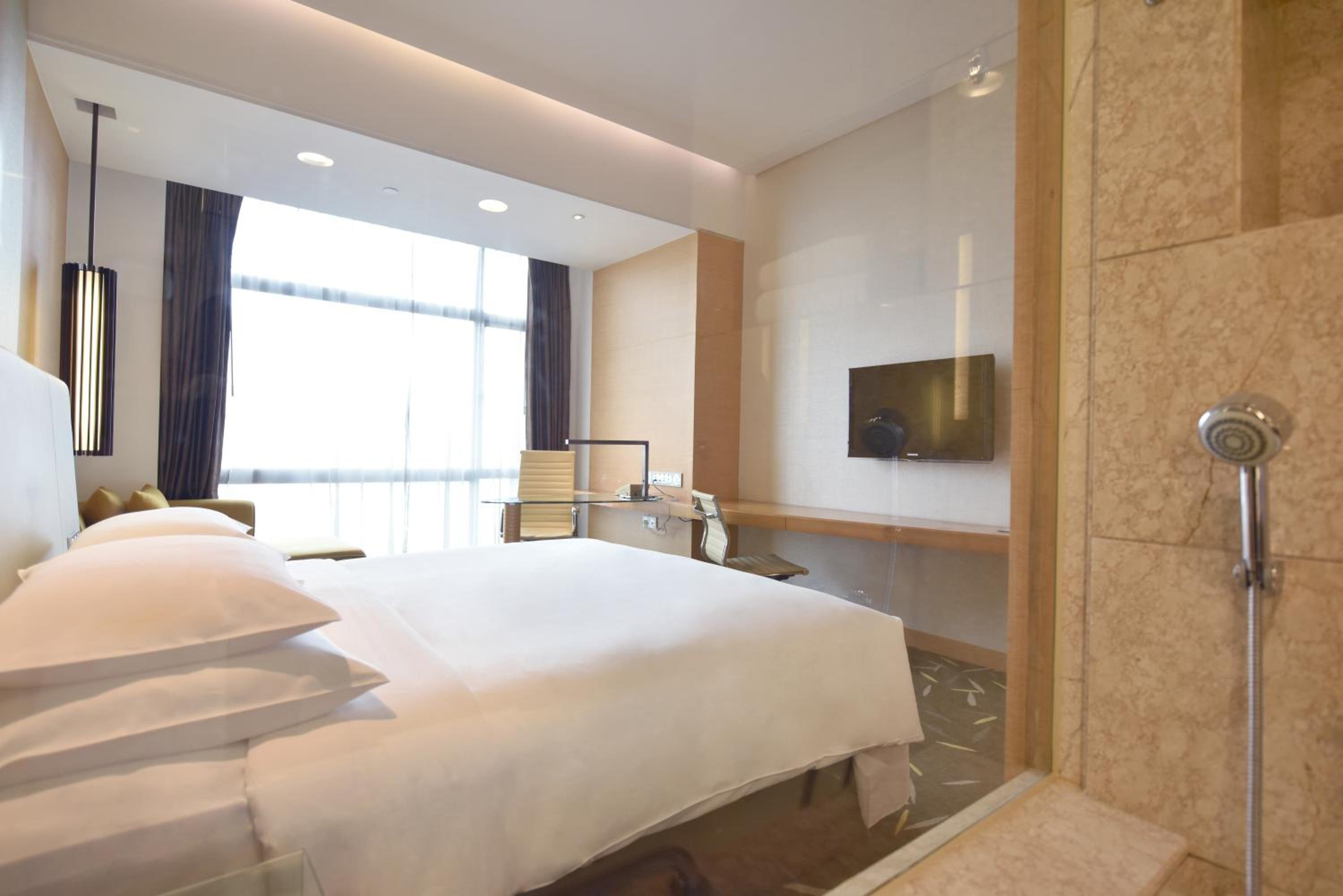 crowne plaza zhongshan wing on city by ihg