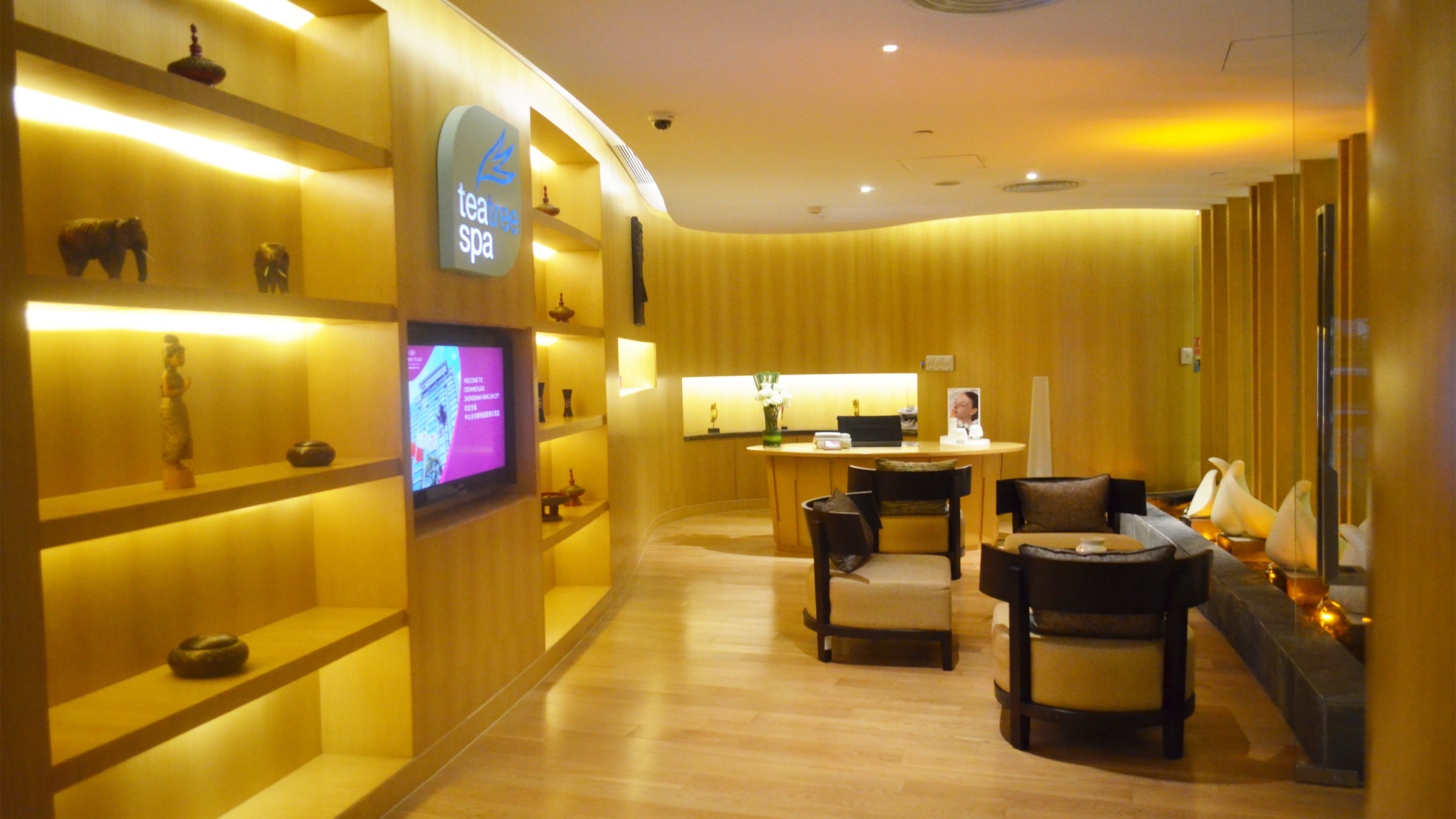 crowne plaza zhongshan wing on city by ihg
