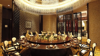 crowne plaza zhongshan wing on city by ihg