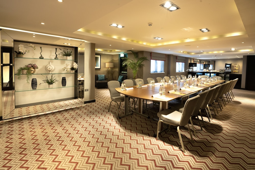 crowne plaza gerrards cross by ihg