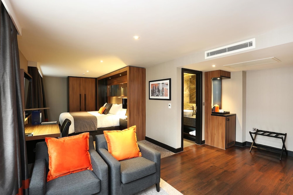 crowne plaza gerrards cross by ihg
