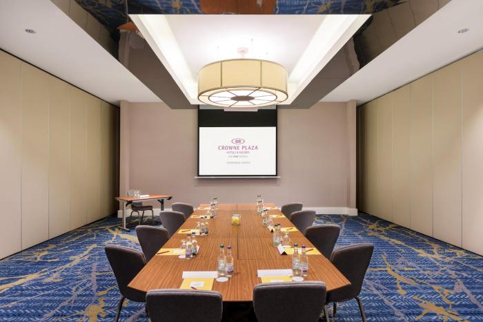 crowne plaza gerrards cross by ihg
