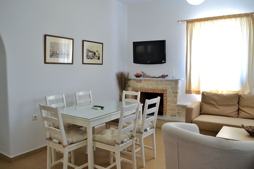 mer bleu luxury apartments