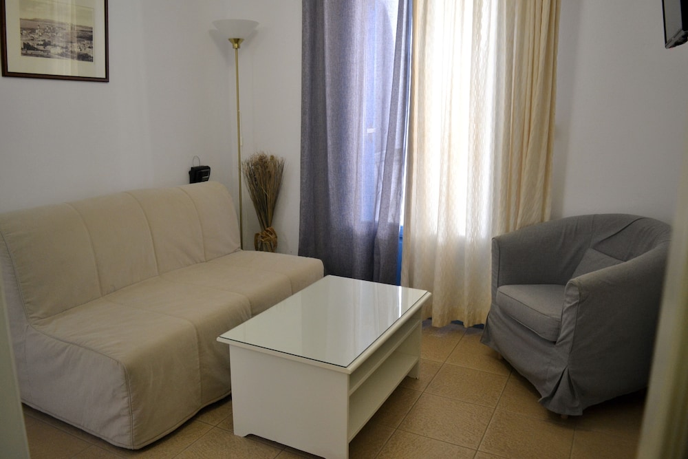 mer bleu luxury apartments