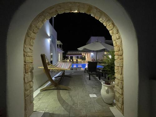 paros