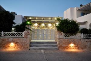 paros