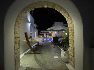 paros