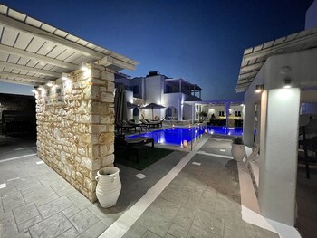 paros