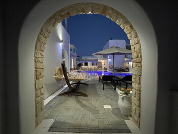 paros