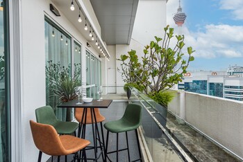 ramada suite penthouse bukit bintang kl