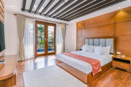 soaltee westend resort chitwan