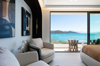 naiades boutique hotel adults only