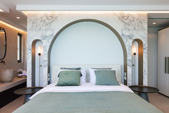 naiades boutique hotel adults only