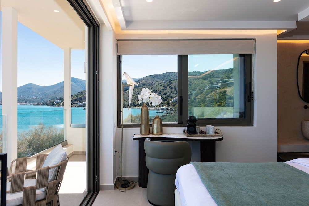 naiades boutique hotel adults only