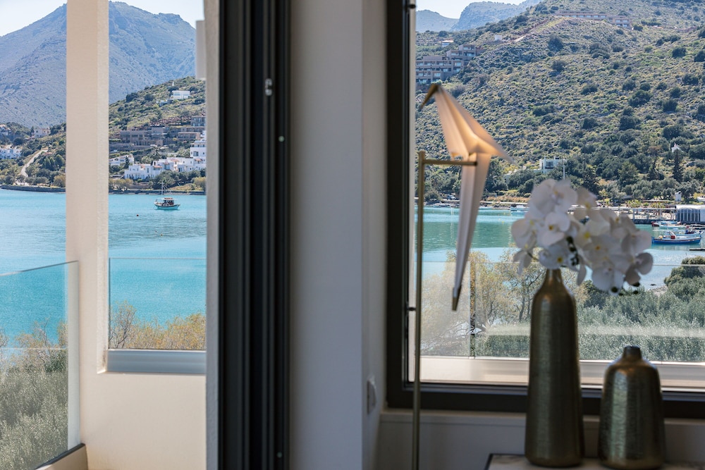 naiades boutique hotel adults only