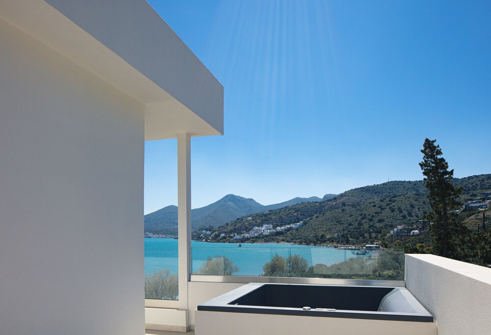 naiades boutique hotel adults only