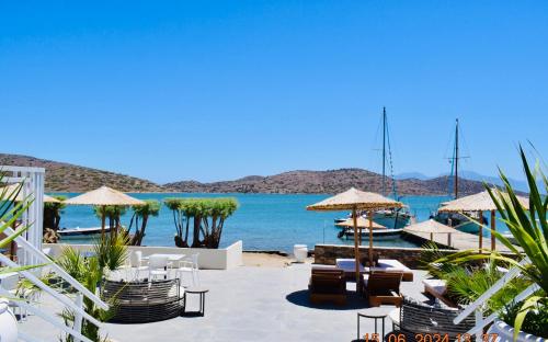 naiades boutique hotel adults only