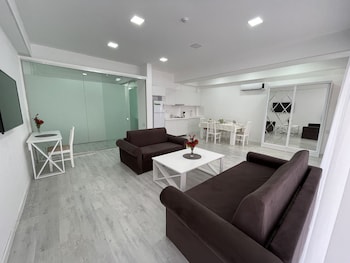 la maison blanche baku