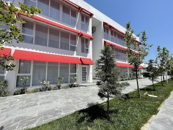 la maison blanche baku