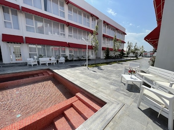 la maison blanche baku