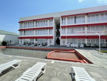 la maison blanche baku