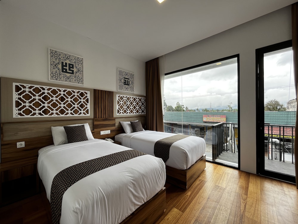 mulia hotel syariah