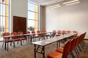 hilton garden inn santiago airport