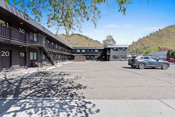 Cashmere Inn,229 Cottage Ave,2 star