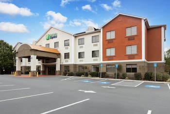 Holiday Inn Express Acworth - Kennesaw Northwest By Ihg,Acworth Beach>>Acworth,3 star