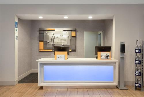 holiday inn express acworth kennesaw northwest by ihg