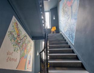 hotel du centre un hotel ammi