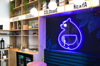 hotel du centre un hotel ammi