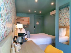 hotel du centre un hotel ammi