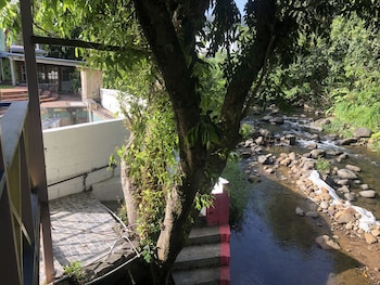 coco mango suites